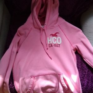 Large Hollister Pullover